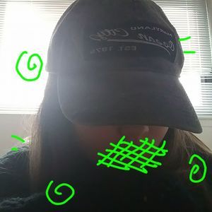 Meet your Posher, Esther